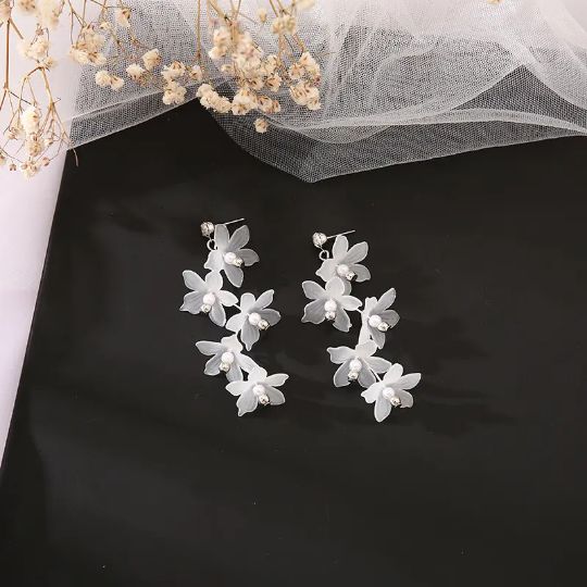 Picture of Flower Dangle Earrings
