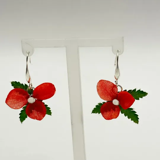 Picture of Handmade Real Hydrangea Earrings/