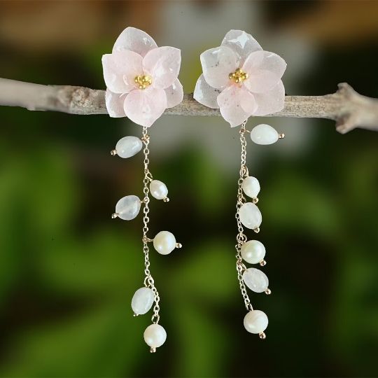 Picture of Real Hydrangea and Pearl Earrings